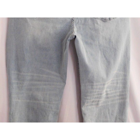 Time and Tru Jeans Womens Cropped Boyfriend Light Wash High Rise Slim Size 18 - Picture 9 of 12